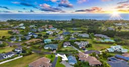 2BR Poipu Cottage: AC, Athletic Club: Pool+Gym - Image 2