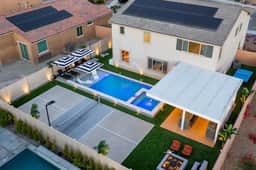 7BR Pickleball: Firepit-Outdoor Kitchen-Game Room - Image 4