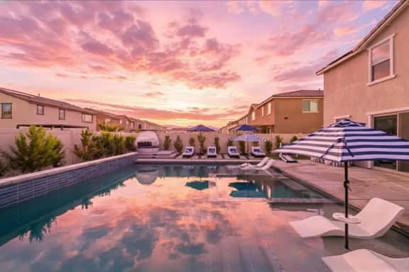 Luxe Coachella 6BR XL Pool & Free Hot Tub Heat - Image 1